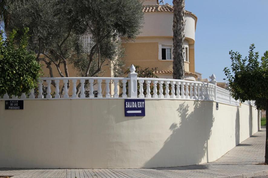 Bnb Casa Frente Al Lago Rosa Τορεβιέχα Εξωτερικό φωτογραφία